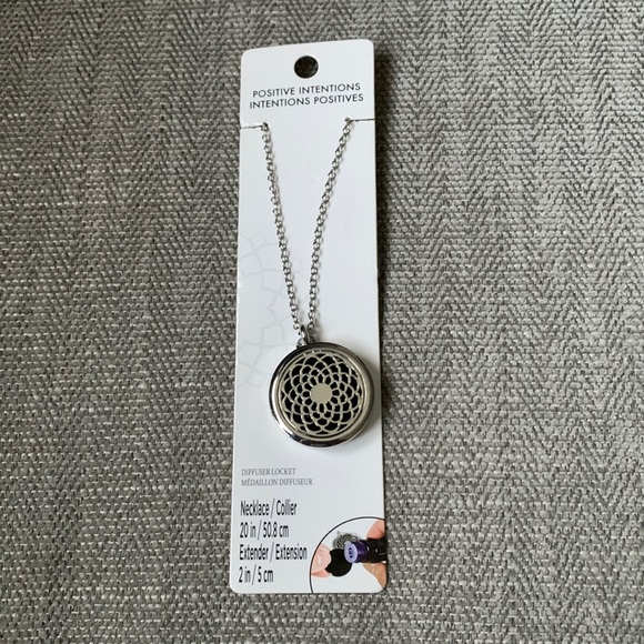 Mandala diffuser necklace - Picture 1 of 5